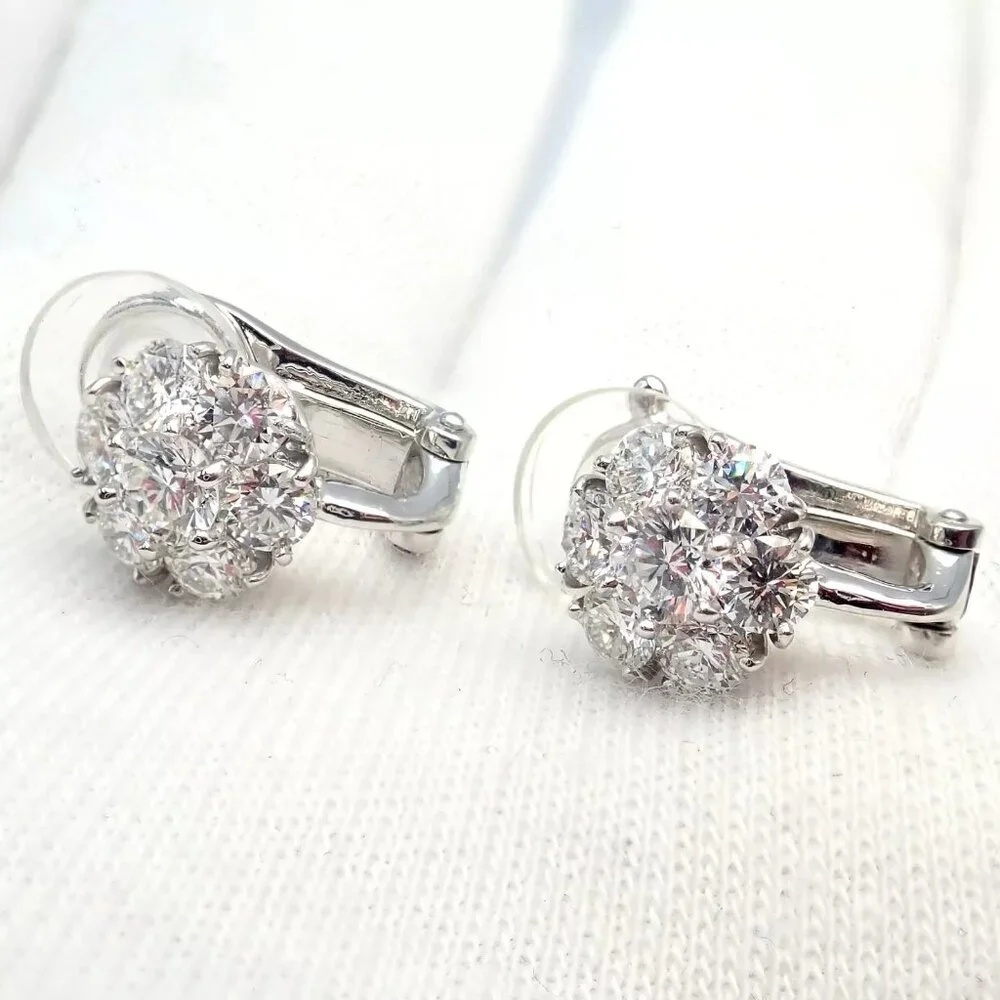 Authentic! Van Cleef & Arpels Platinum Diamond Fleurette Flower Earrings - Picture 11 of 16